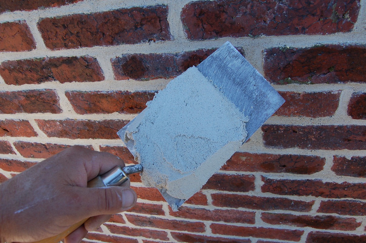 Repointing historic brick with lime mortar