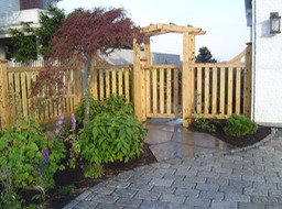 granite cobblestone driveway detail